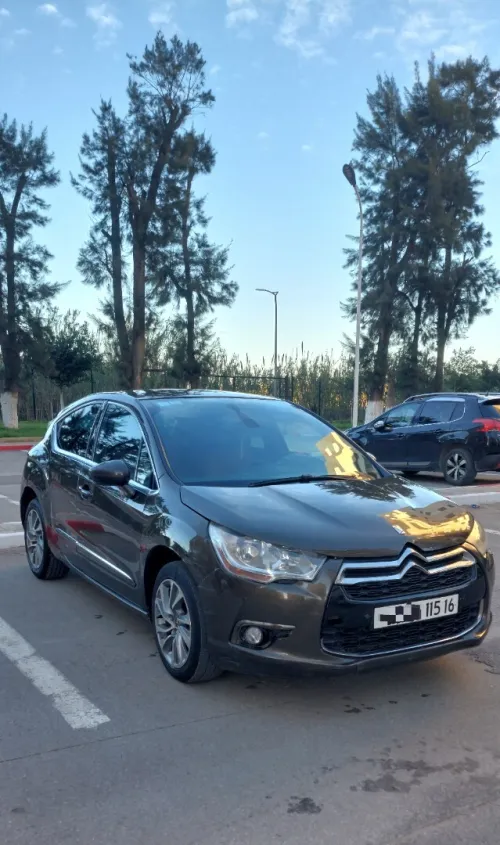 Citroen DS 2015 DS4