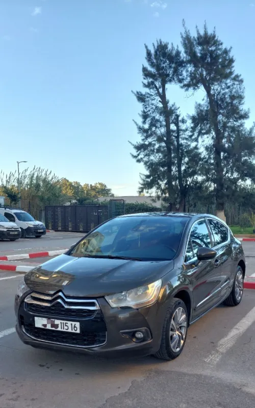 Citroen DS 2015 DS4