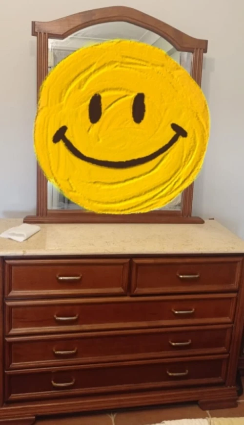 À vendre chambre à coucher sans armoire 