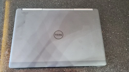 Dell précision 7510 , en bon état  , 16 Go de RAM  , 01 TO HDD ,