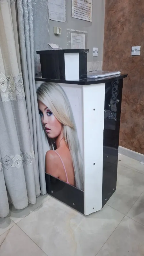 SALON DE COIFFURE DAME