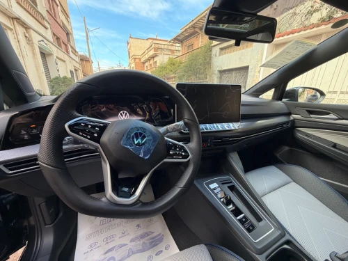 Volkswagen Golf 8.5 2026 