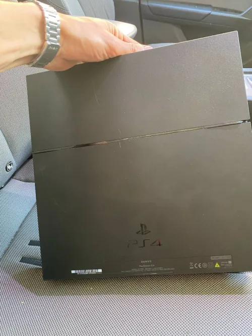 Playstation 4 Fat 