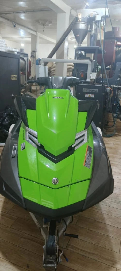 Avondr jat ski