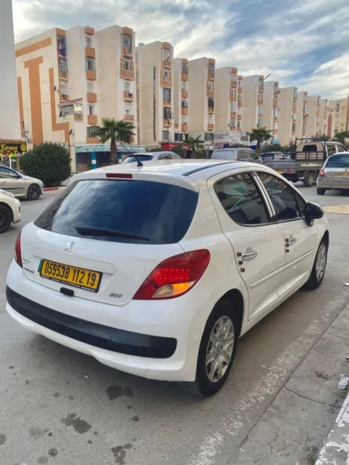 Peugeot 207 2012 