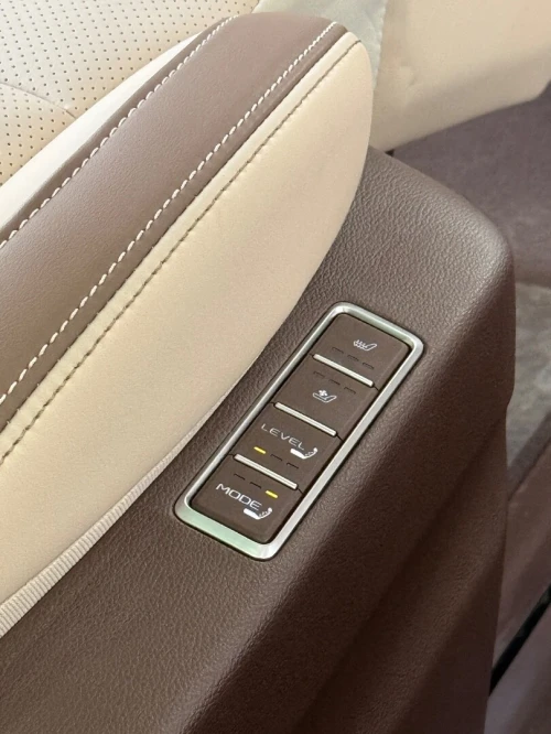 Bestune M9 2025 Luxury