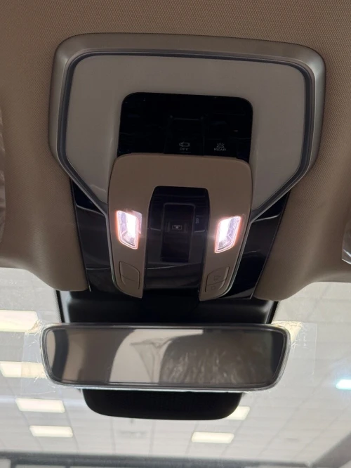 Bestune M9 2025 Luxury