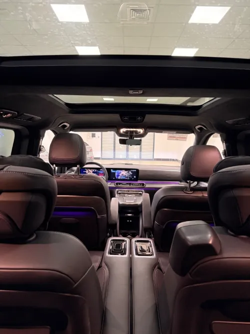 Mercedes Classe V 300d 2025 EXCLUSIVES MAYBACK