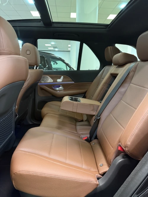 Mercedes GLE 300d 2025 AMG