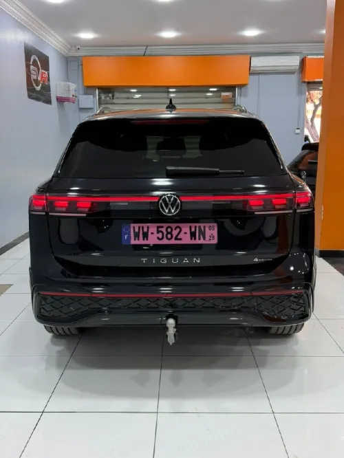 Volkswagen Tiguan 2025 R line