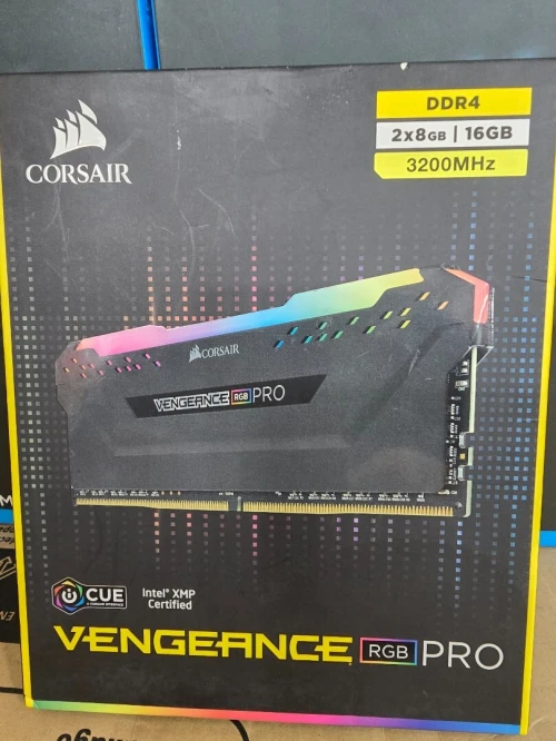 CORSAIR VENGEANCE RGB PRO Black 16Gb (2x8Gb) 3200MHz CL16 DDR4