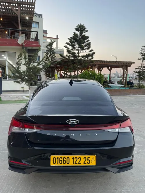Hyundai Elantra 2022 GLX