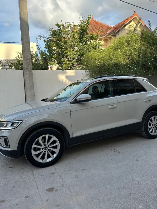 Volkswagen T-Roc 2023 Life