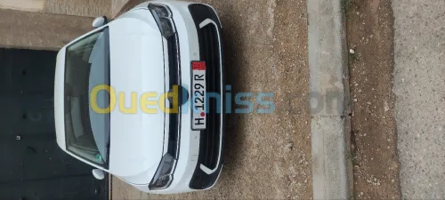 Volkswagen Polo 2023 Life Plus