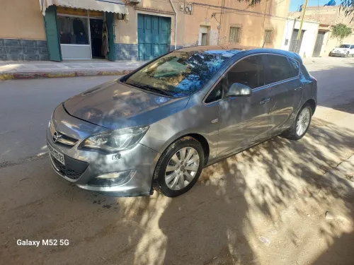 Opel Astra 2013 Alure