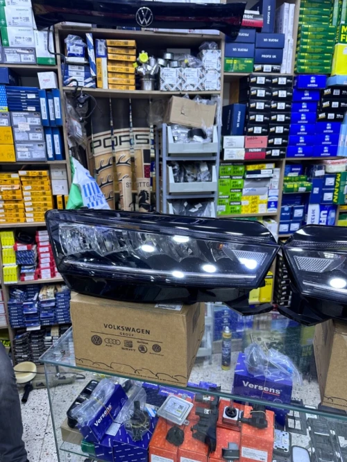 Phare Skoda octavia 2021 2024