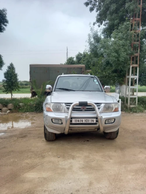 Mitsubishi Pajero Court 2001 Pajero Court
