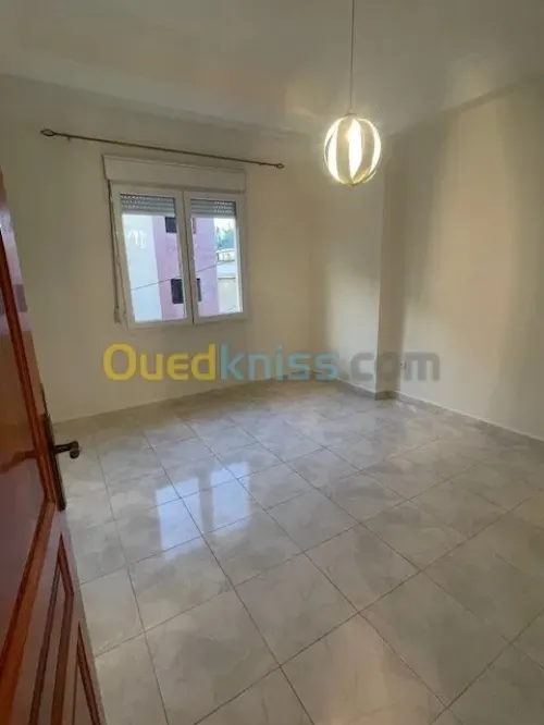 Location Appartement F4 Alger El achour