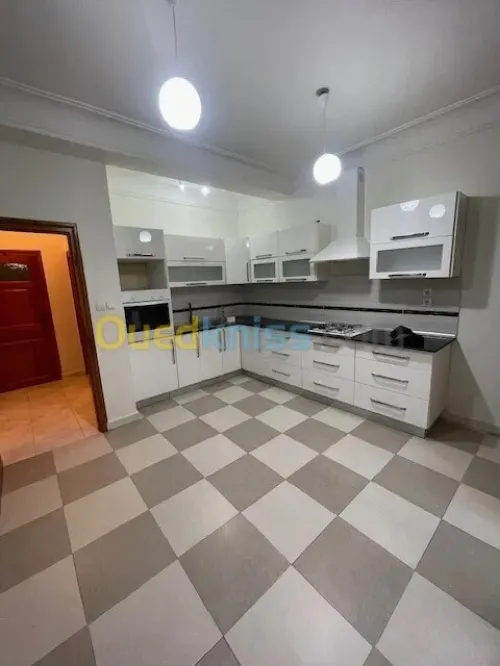 Location Appartement F4 Alger El achour