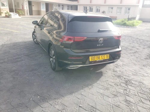 Volkswagen Golf 8 2023 Move