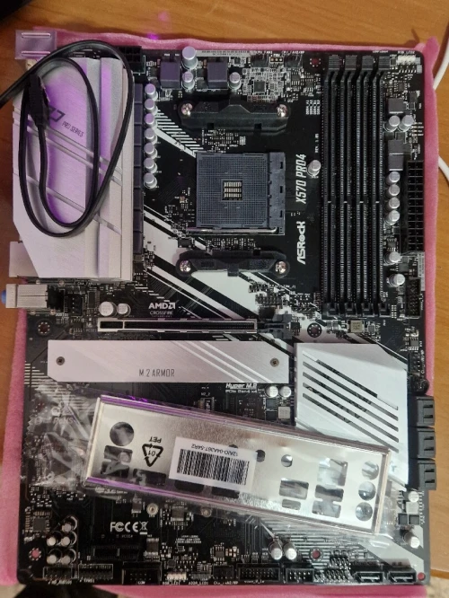 Carte mere Asrock x570 pro4