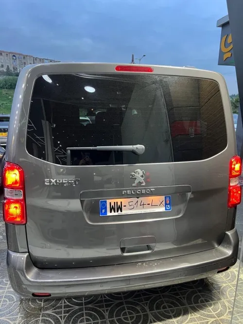 Peugeot Expert 2024 Combi