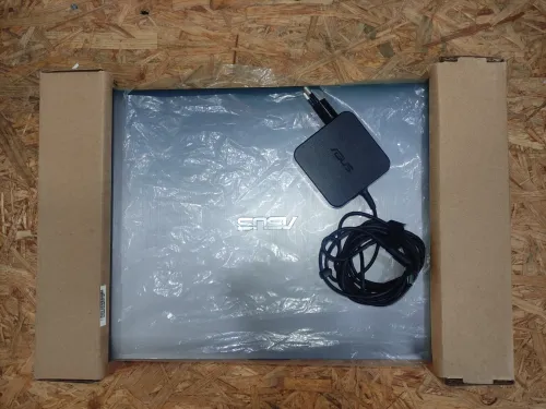 ASUS D540Y
