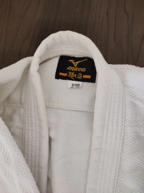 Tenu de judo 