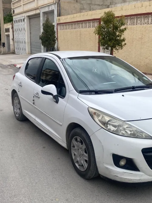 Peugeot 207 2012 207