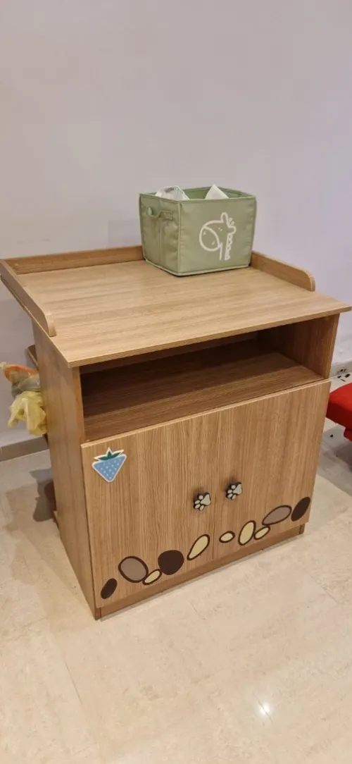 Chambre d'enfant CILEK (Lit modulable, deux matelas, commode, armoire et table a langer)