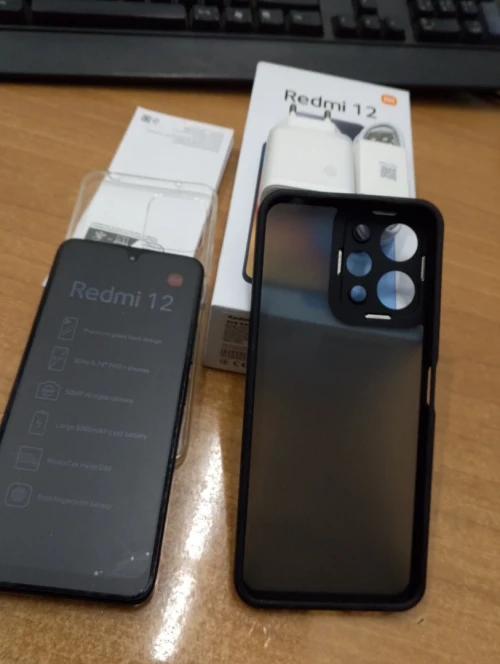 Xiaomi redmi 12 8+8 go / 256go