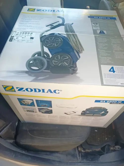 Robot zodiac pour jacuzzi