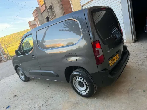 Fiat Doblo 2024 Italien