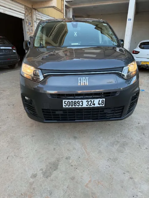 Fiat Doblo 2024 Italien