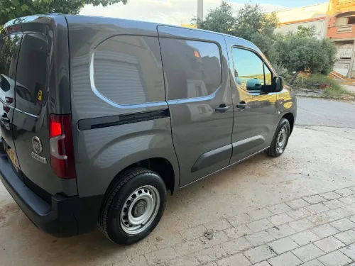 Fiat Doblo 2024 Italien