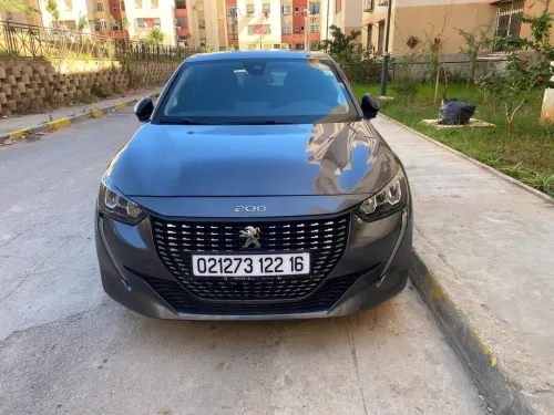 Peugeot 208 2022 
