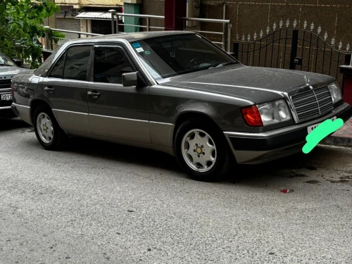 Mercedes Classe E 1990 Classe E