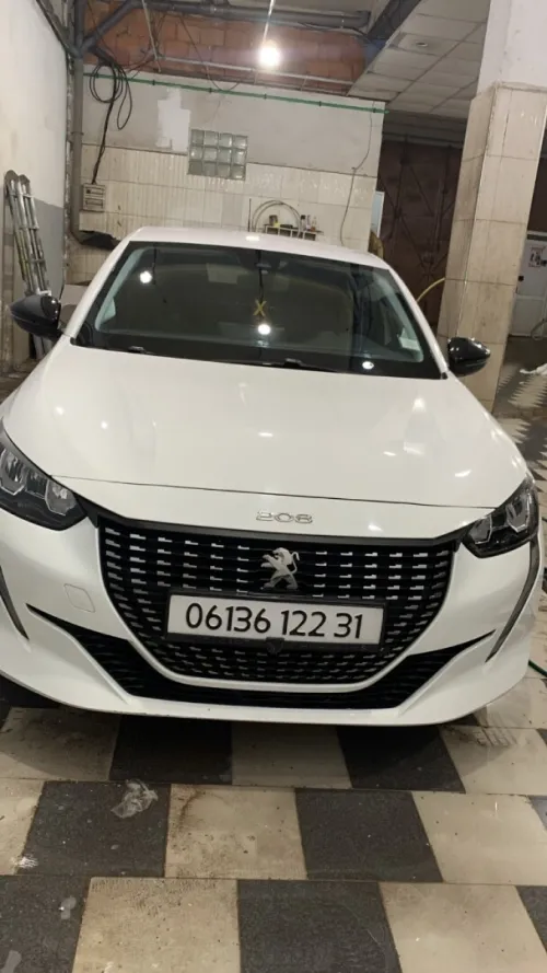 Peugeot 208 2022 Active Facelift