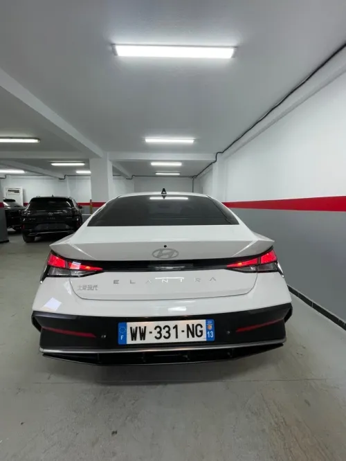 Hyundai Elentra 2025 Luxury
