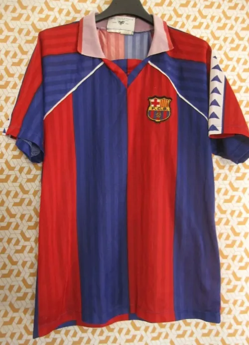   Maillot de football vintage de FCBARCELONA 1990 1995 N4 KOEMAN  