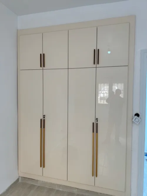 Dressing placard sur mesure moderne mdf high gloss خزانة ملابس
