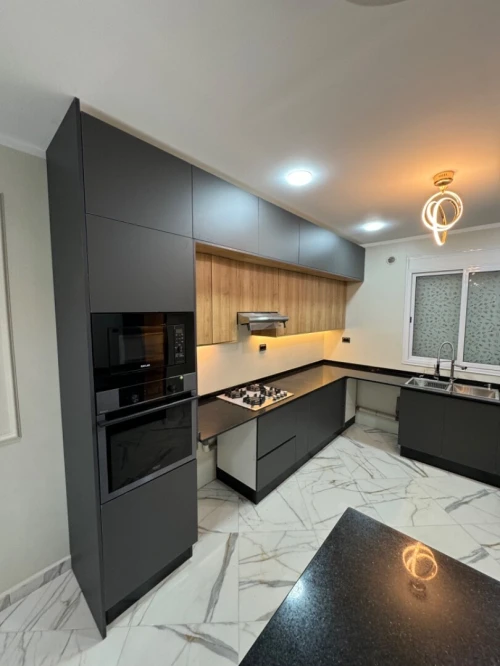 Cuisine équipée sur mesure moderne مطابخ عصرية مجهزة