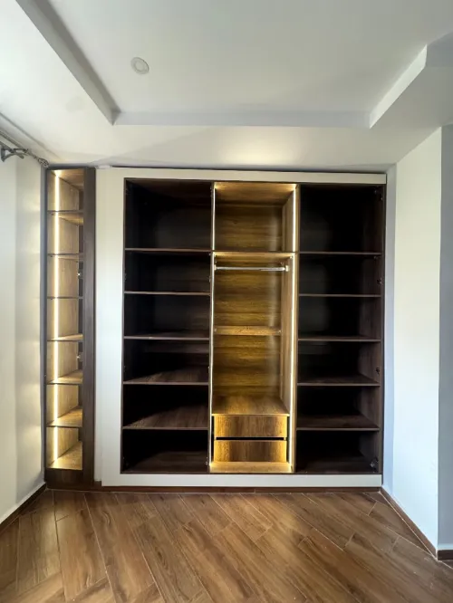 Dressing armoire placard moderne sur mesure خزانات ملابس