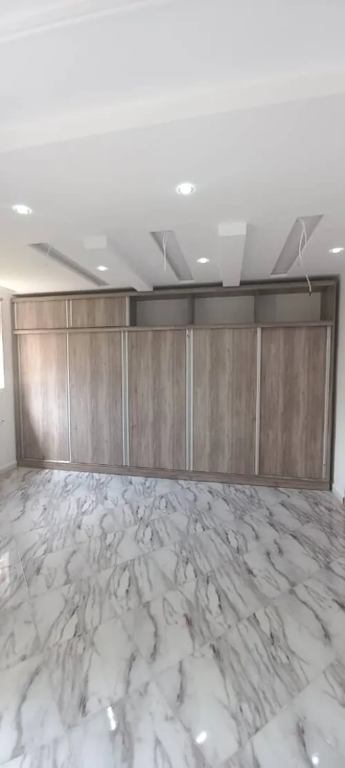 dressing et placard sur mesure moderne خزانات ملابس