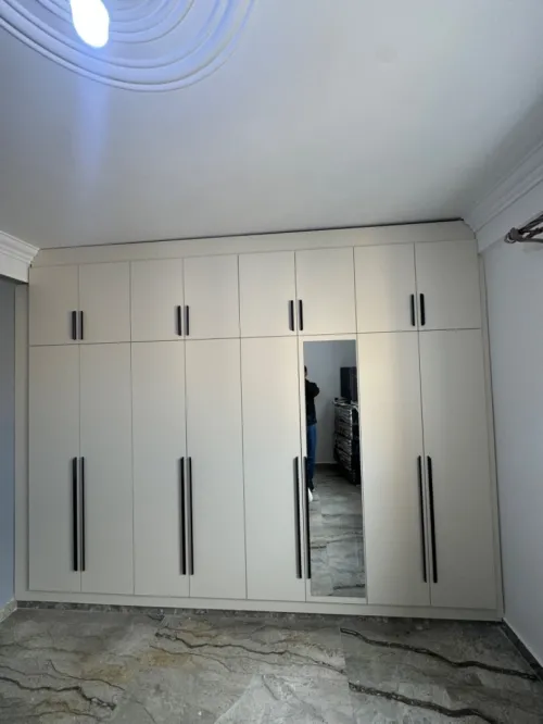 Dressing armoire placard moderne sur mesure خزانات ملابس