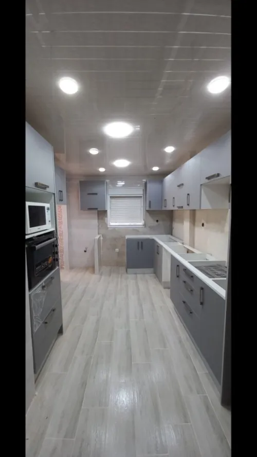 Cuisine équipée sur mesure moderne مطابخ عصرية مجهزة