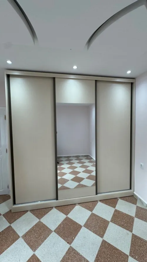 Dressing armoire placard moderne sur mesure خزانات ملابس