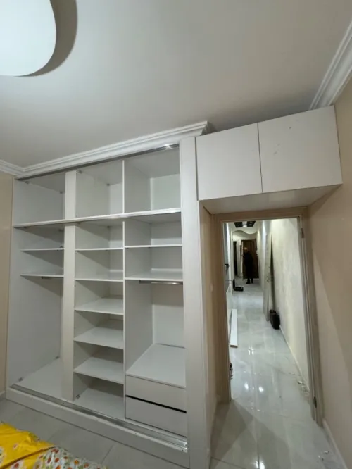 dressing et placard sur mesure moderne خزانات ملابس