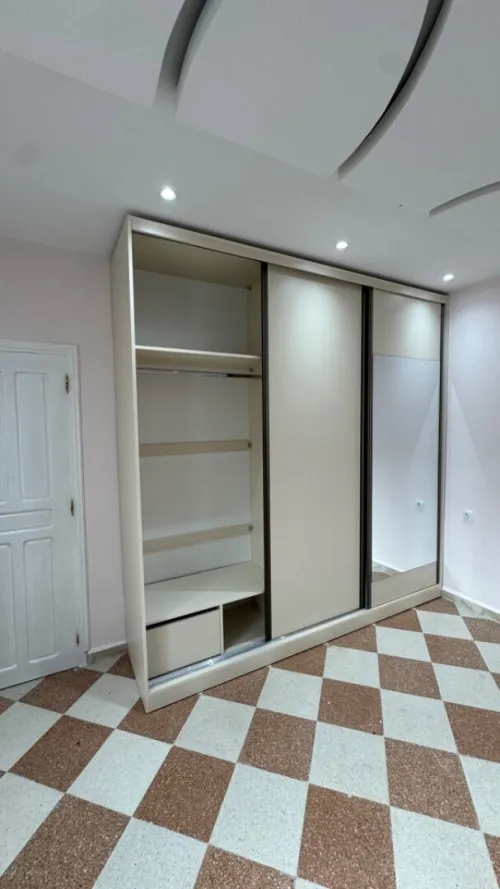 Dressing armoire placard moderne sur mesure خزانات ملابس