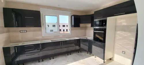 Cuisine équipée sur mesure moderne مطابخ عصرية مجهزة
